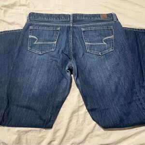 American Eagle Women’s Real Flare Midrise 11" Leg Opening Jeans Size 34X30